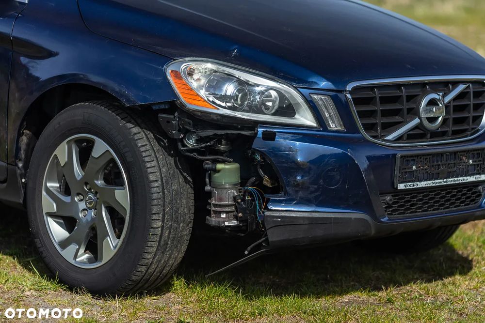 Volvo XC 60 2.4D AWD - 14