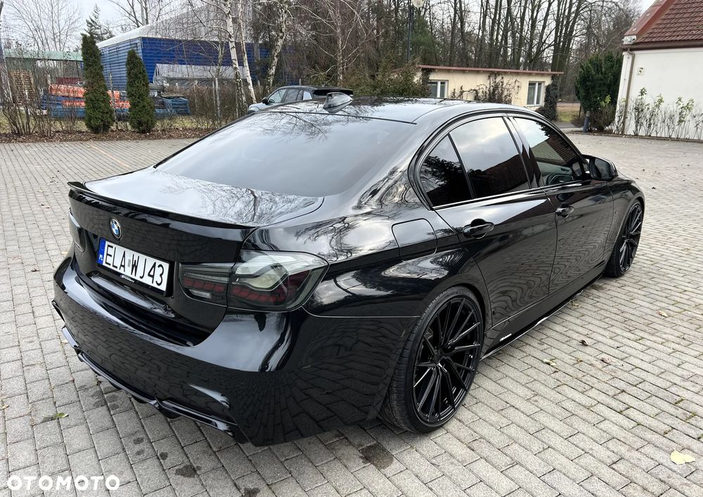 BMW Seria 3 320d M Sport Shadow - 22