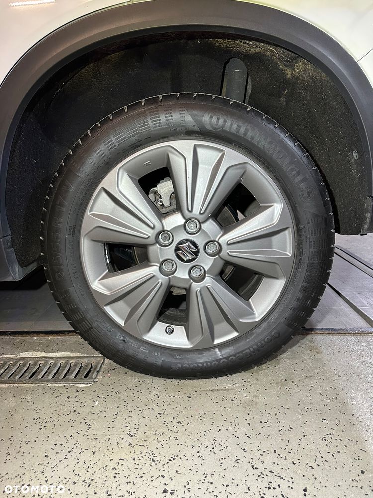 Suzuki Vitara 1.4 Boosterjet Premium 4WD - 15