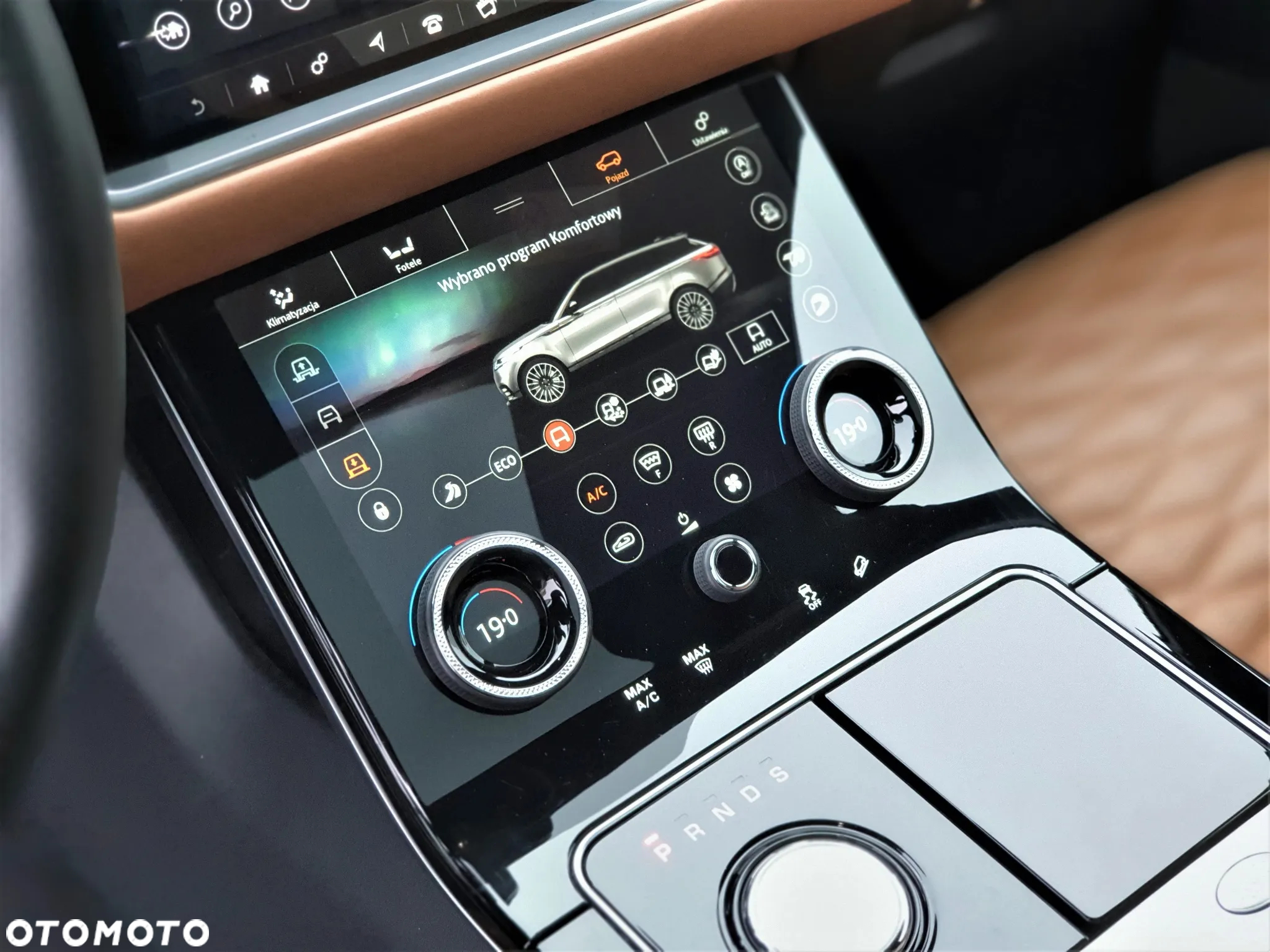 Land Rover Range Rover Velar 5.0 V8 S/C SV AB Dynamic - 30