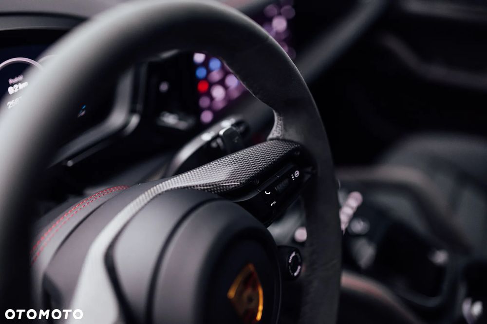 Porsche Cayenne GTS - 20