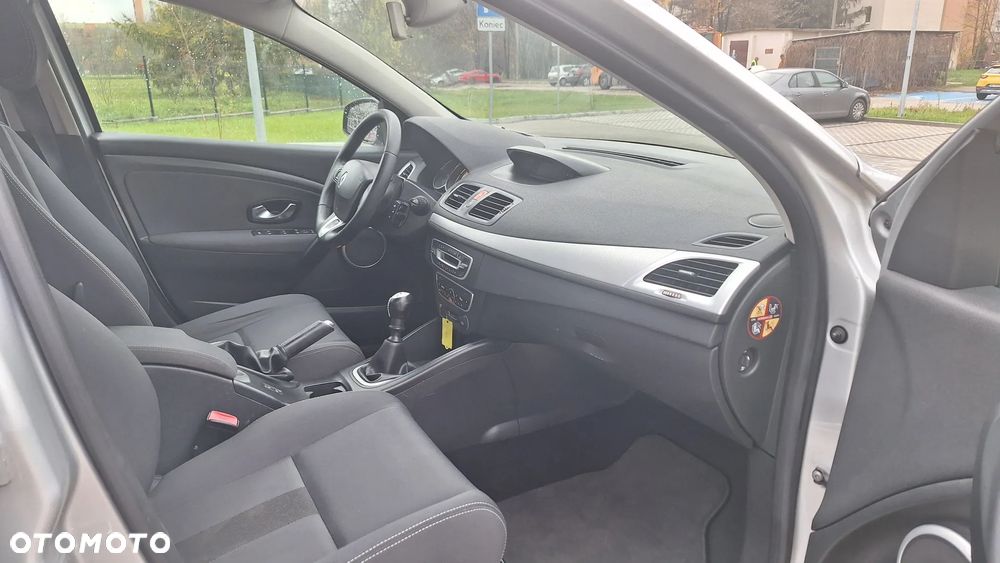 Renault Megane 1.6 16V 110 Expression - 6