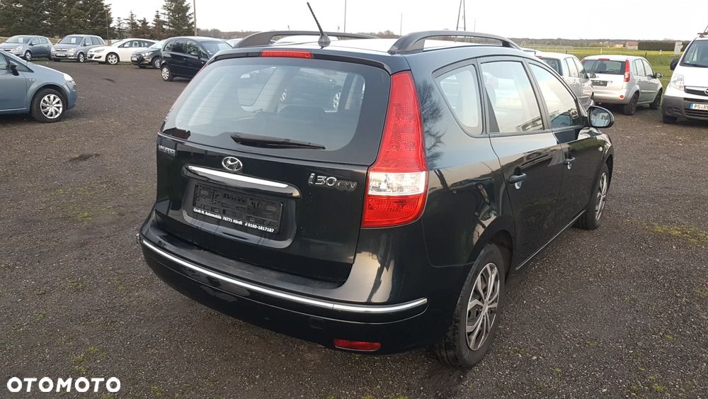 Hyundai i30 1.6 blue Style - 3