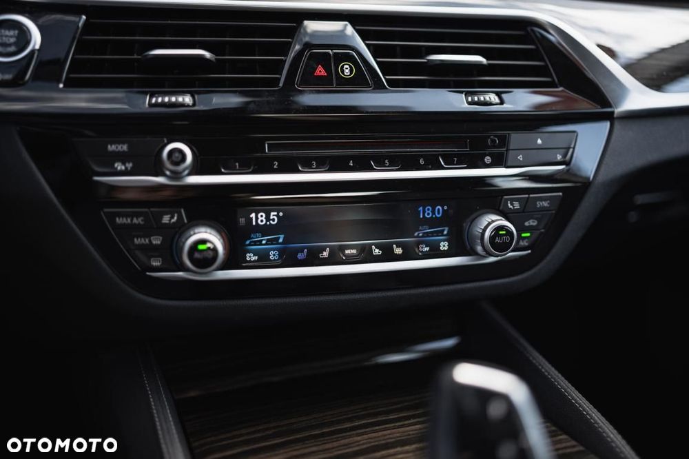 BMW Seria 5 - 21