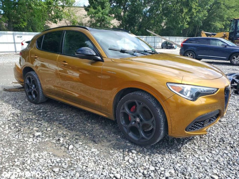 Alfa Romeo Stelvio - 3