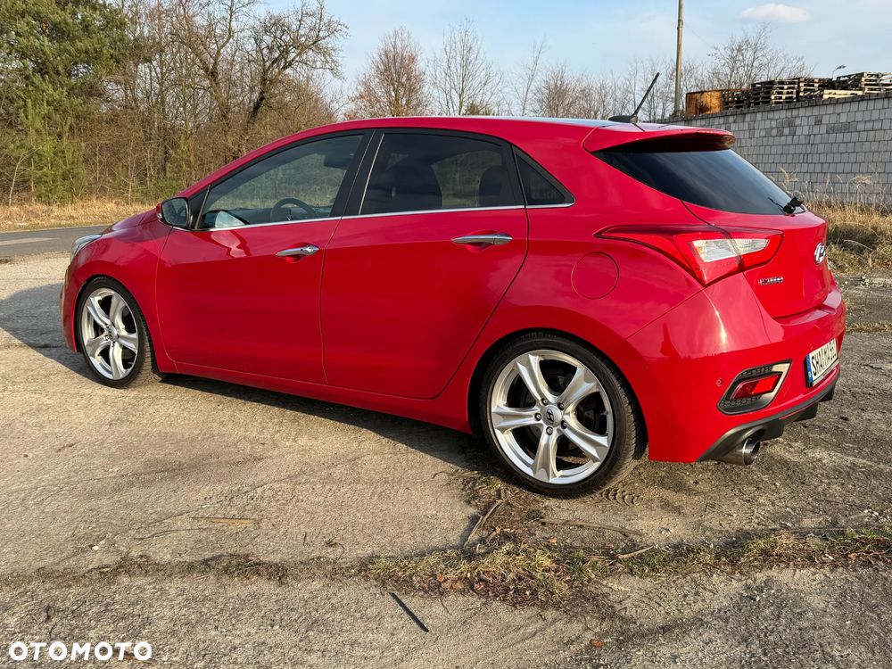 Hyundai i30 1.6 T GDI Turbo - 14