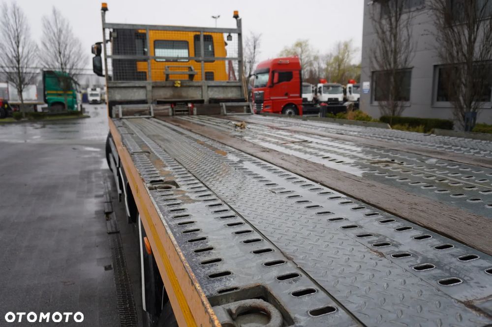 Iveco Stralis 420 8x2 / Zabudowa laweta Fiault / 2 osie skrętne / 17,6 t ładowności - 11