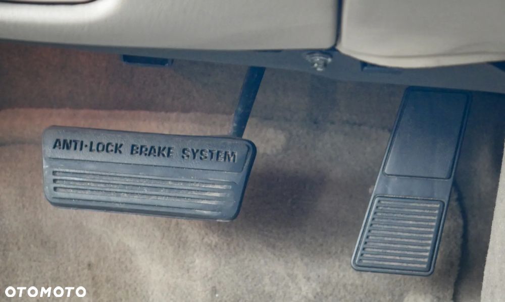 Cadillac Seville - 39