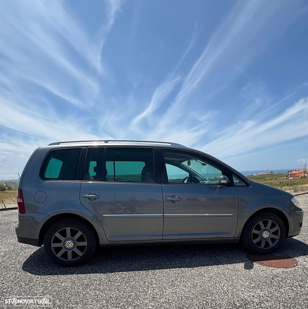 VW Touran 1.9 TDi Trendline 7L - 2