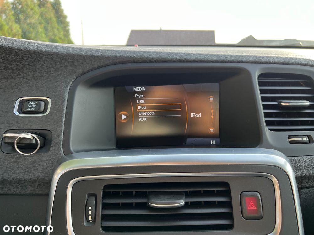 Volvo S60 D3 Geartronic RDesign - 17