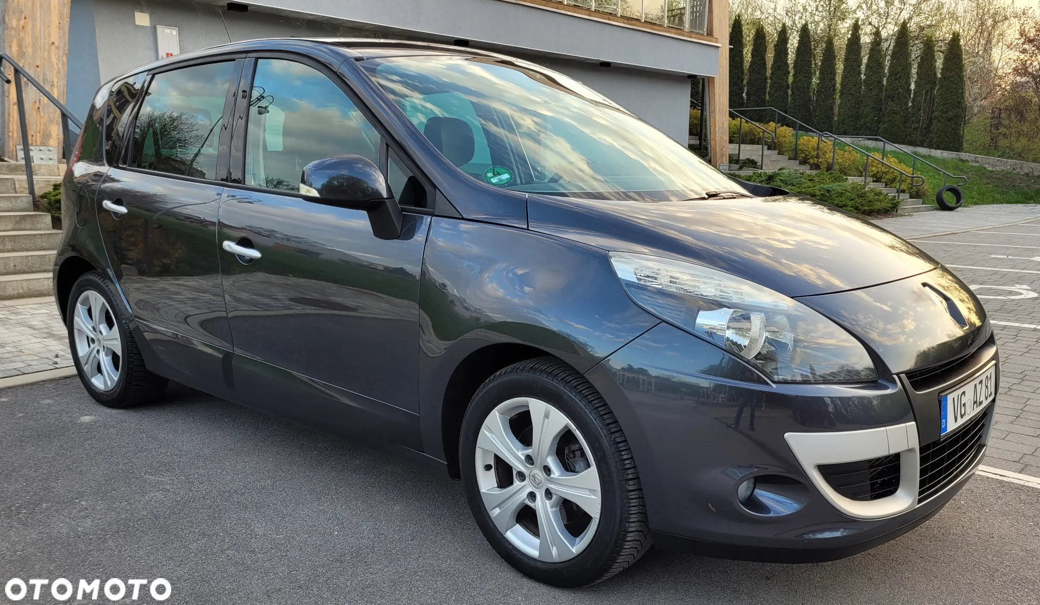Renault Scenic TCe 130 Dynamique - 11