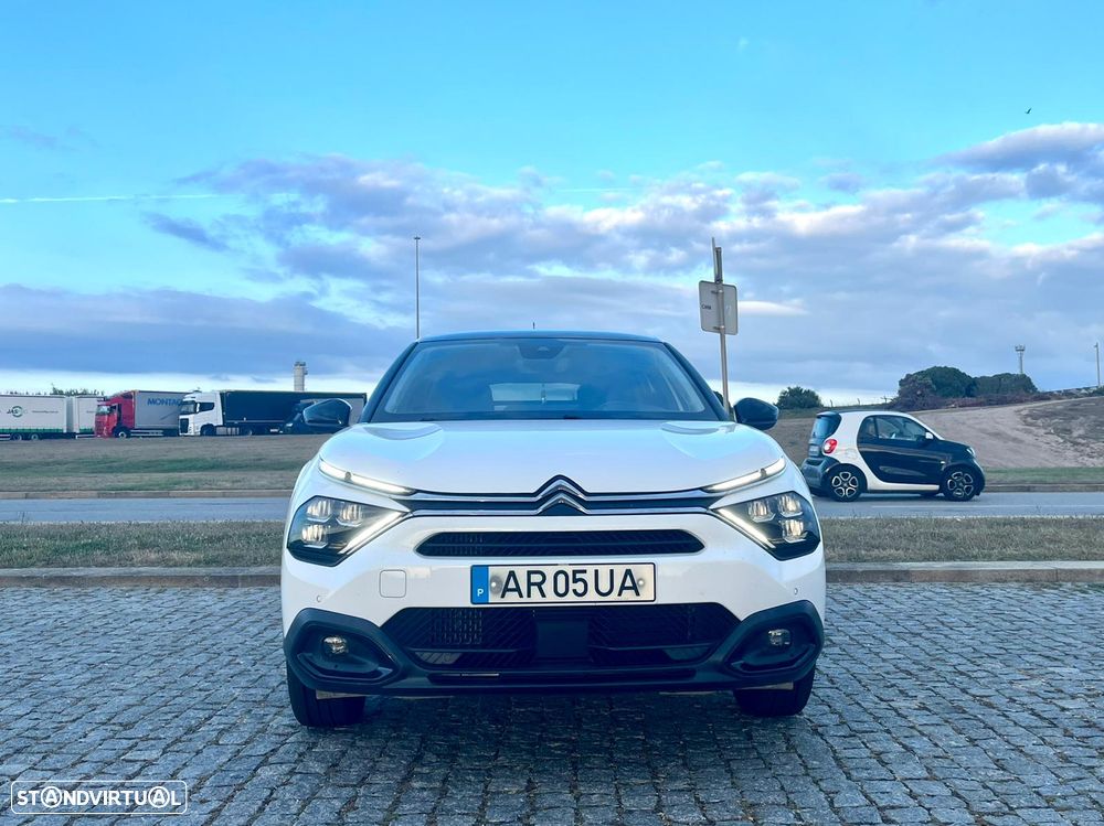 Citroën C4 X 1.2 PureTech Shine EAT8 - 3