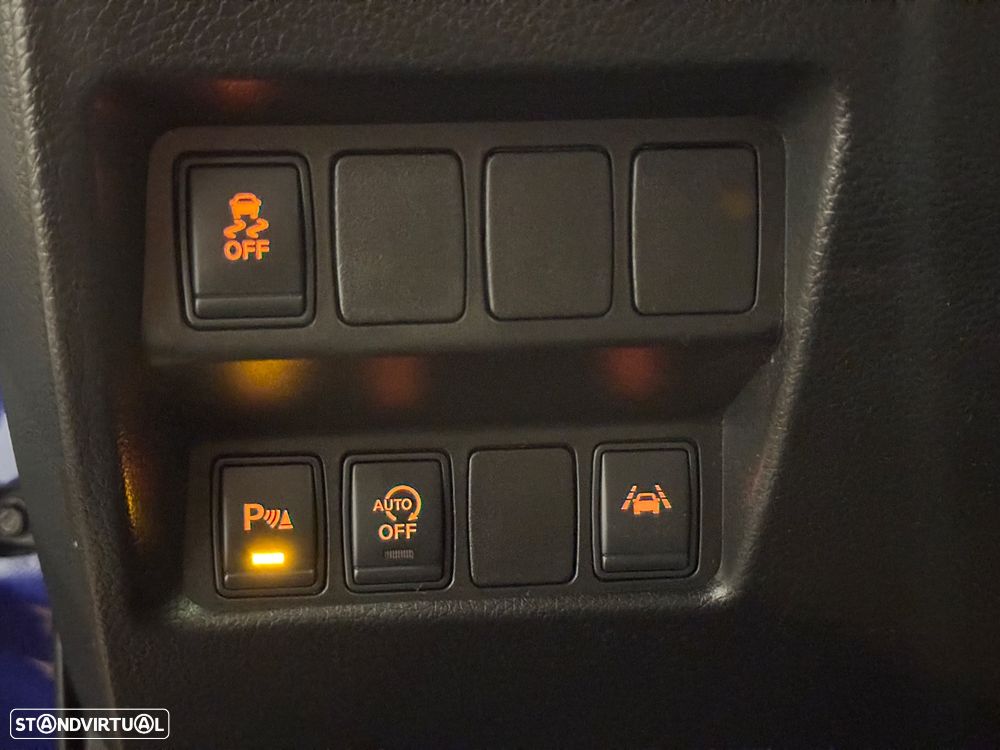 Nissan Qashqai 1.5 dCi TEKNA+ - 11