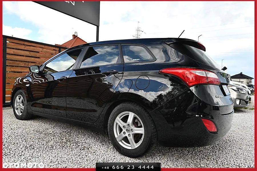 Hyundai i30 blue Kombi 1.6 CRDi DCT Passion - 9