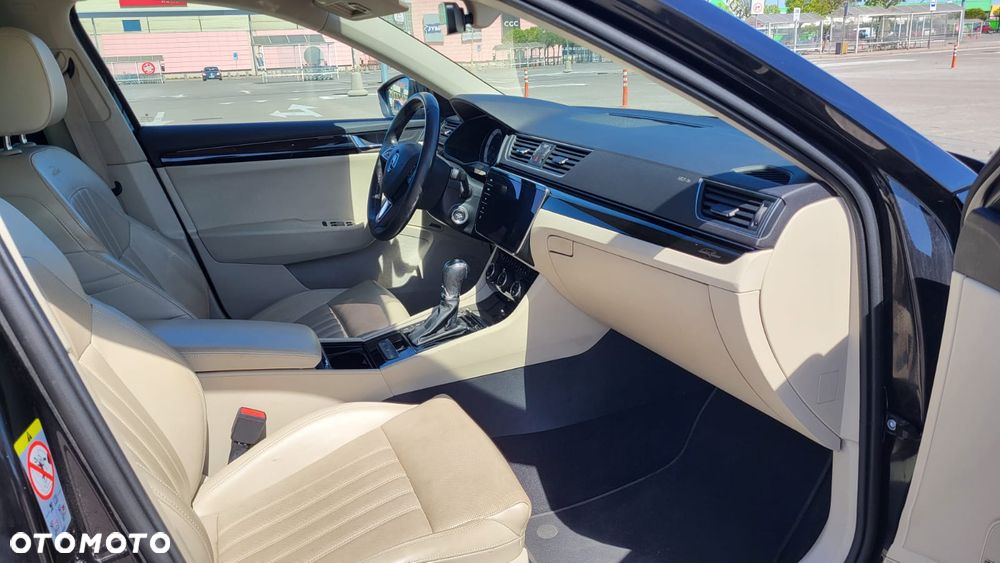 Skoda Superb 2.0 TDI DSG L&K - 2