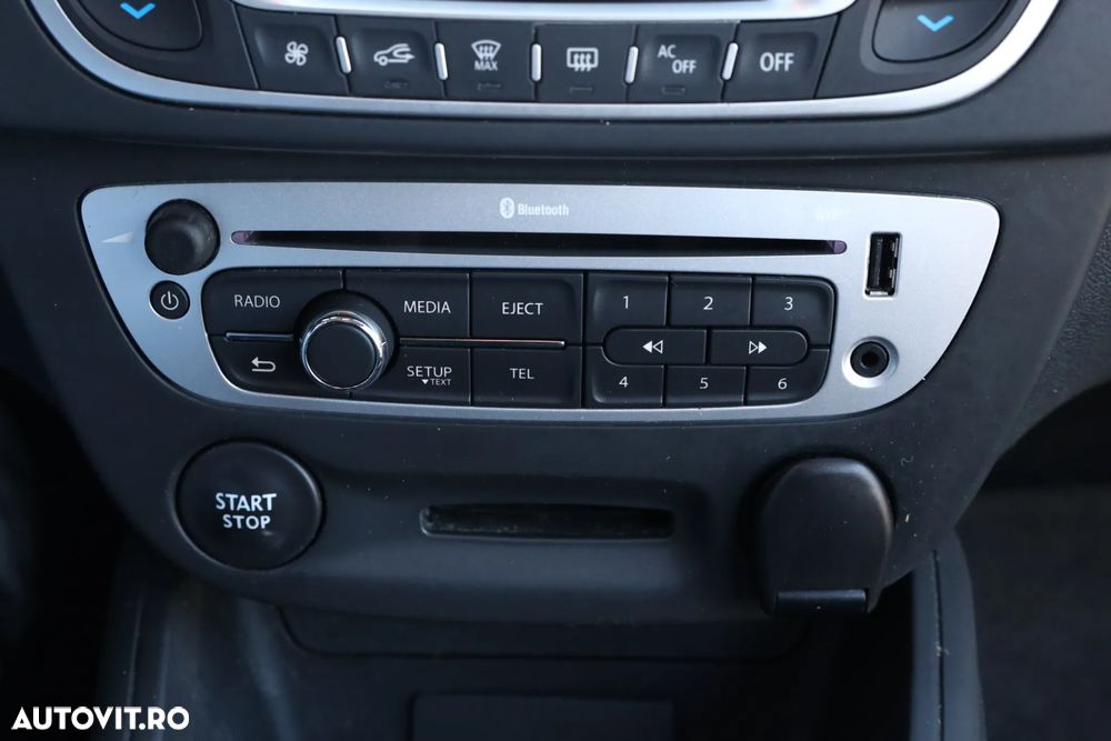 Renault Megane dCi 110 FAP Paris Business - 21