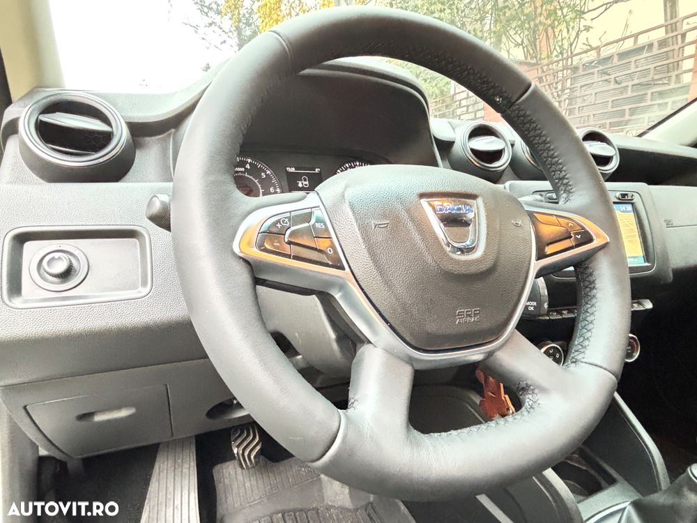 Dacia Duster 1.5 Blue dCi 4WD Prestige jante 16" - 14