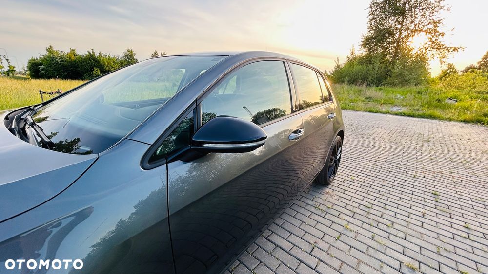 Volkswagen Golf 1.6 TDI SCR DSG IQ.DRIVE - 23