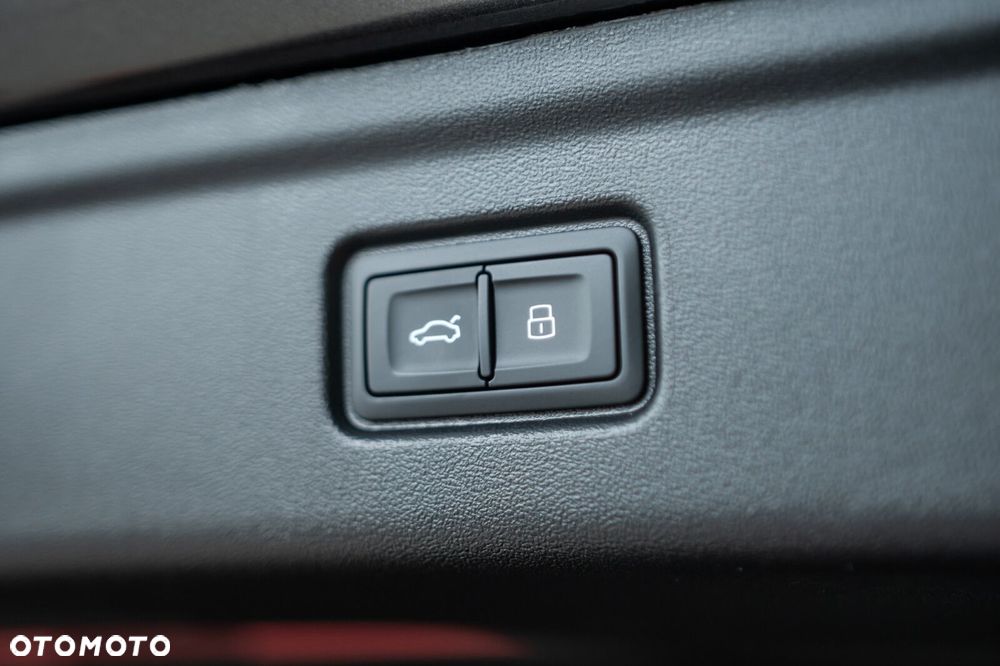 Audi A6 Sportback e-tron 83kWh - 11