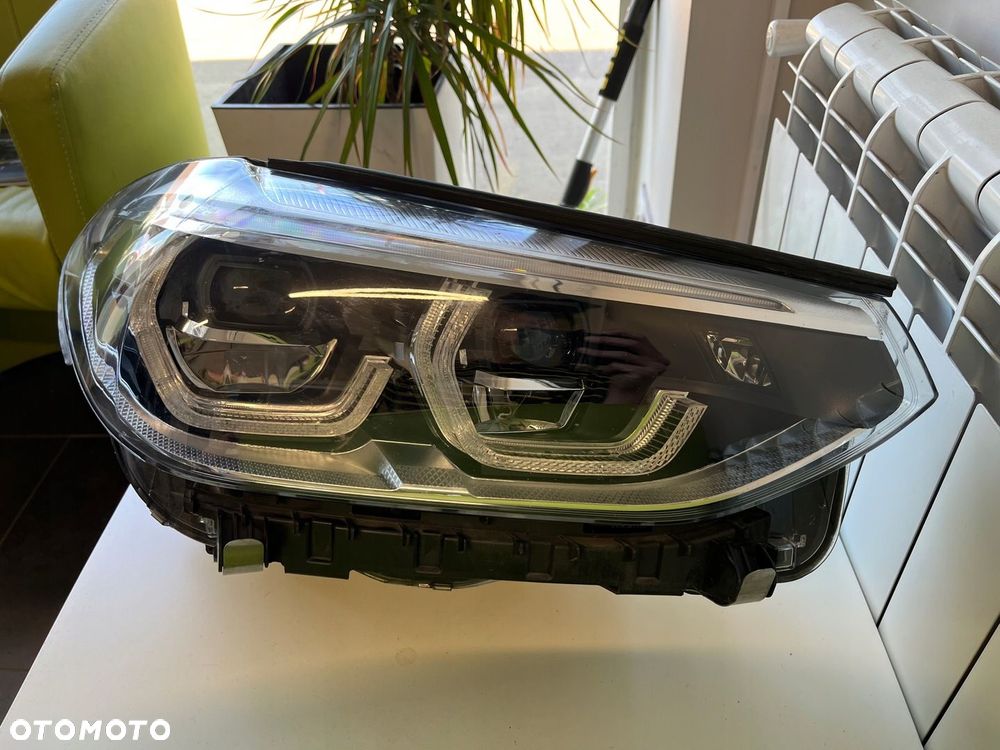 Lampa prawa przednia BMW X3 G01 ADAPTIVE - 2