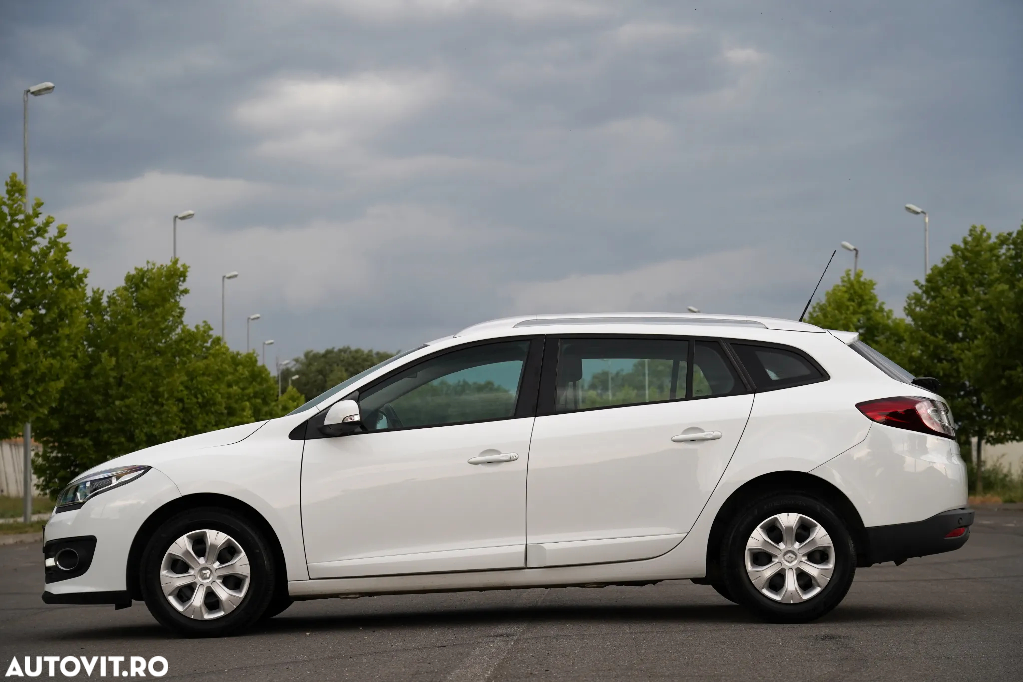 Renault Megane ENERGY dCi 110 LIMITED - 23