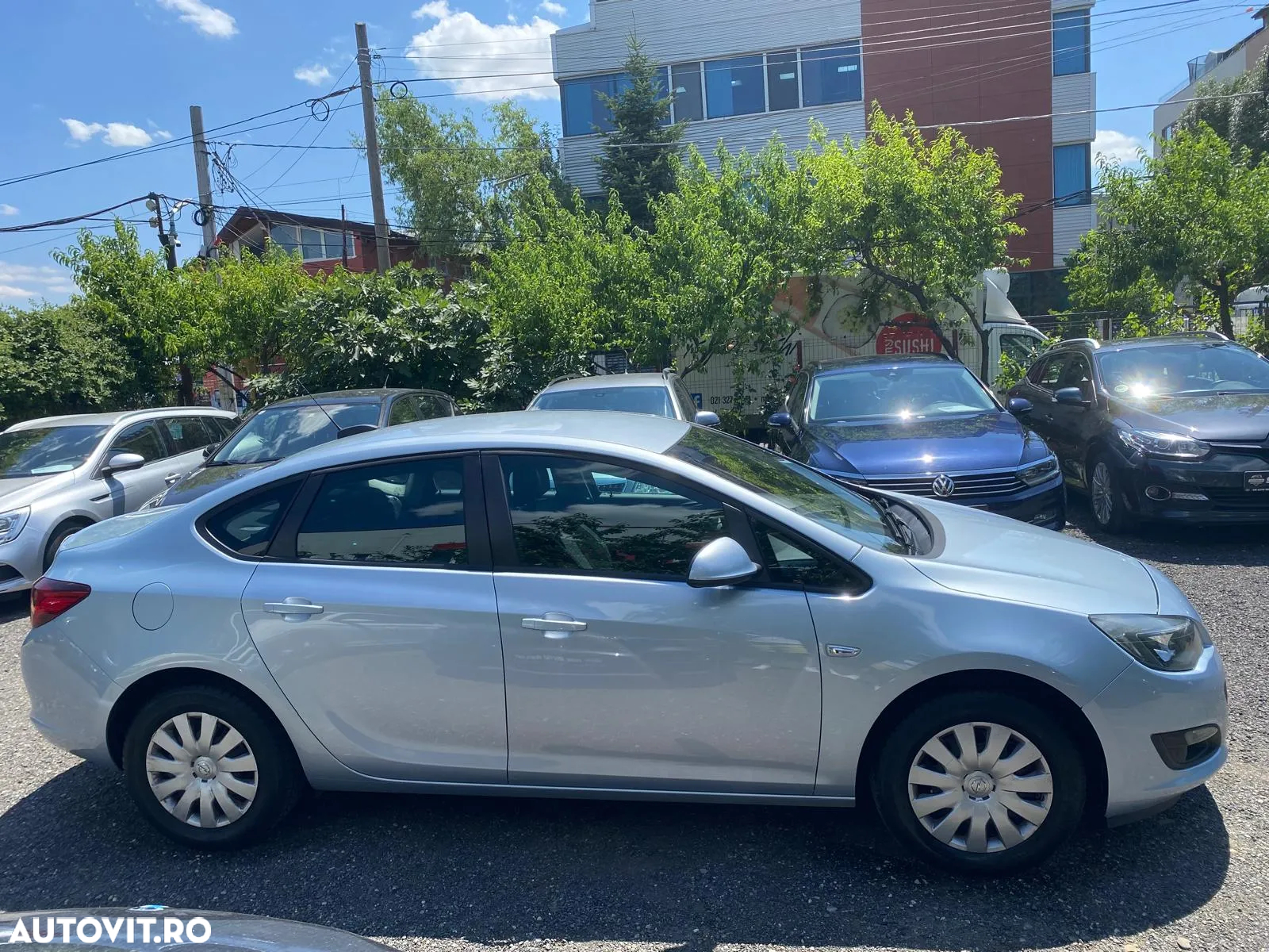 Opel Astra 1.6 CDTI ECOTEC ECOFlex Start/Stop Enjoy - 2