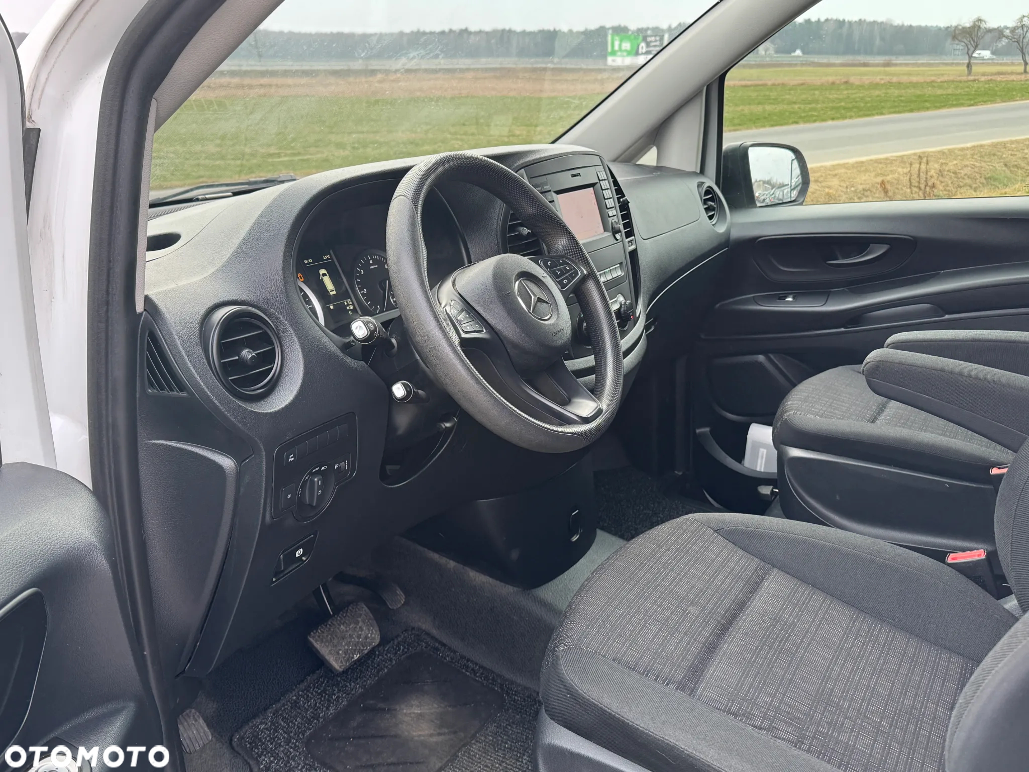 Mercedes-Benz VITO - 8