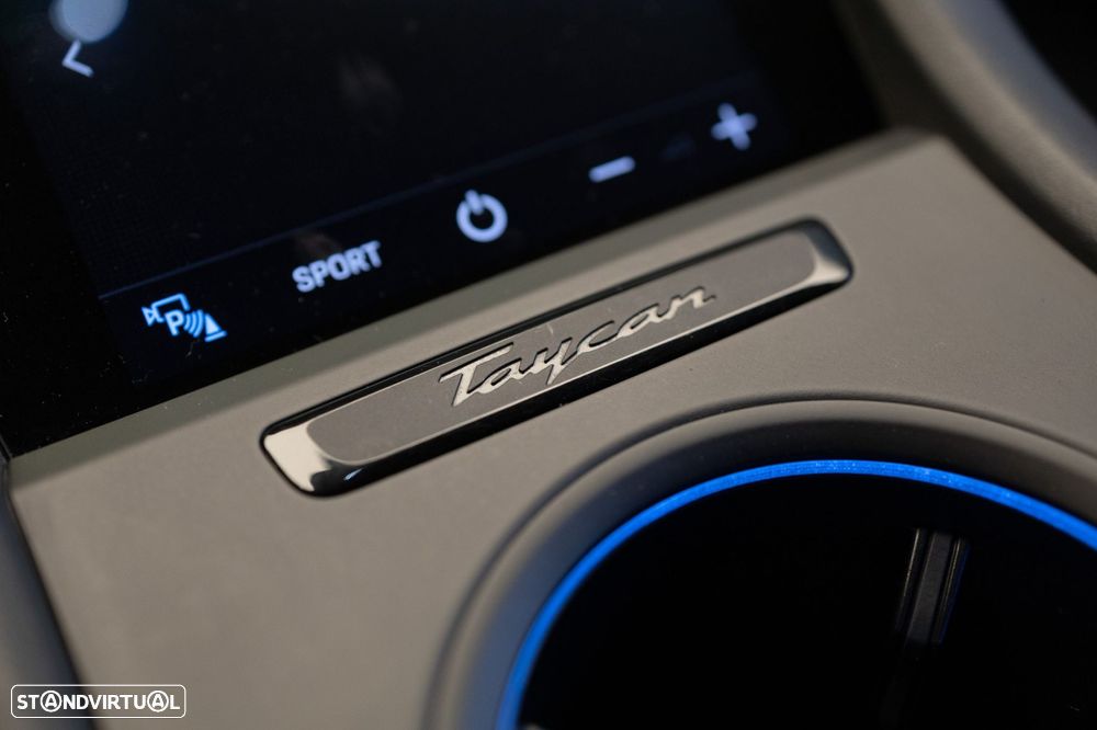 Porsche Taycan 4S Bateria Performance Plus - 54