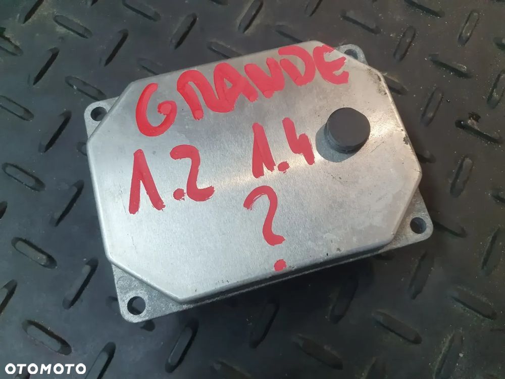 FIAT GRANDE PUNTO KOMPUTER STEROWNIK SILNIKA 1.2 1.4 BENZYNA - 2