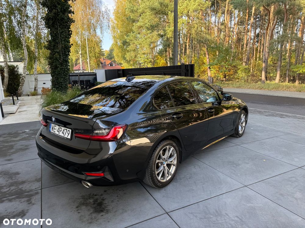 BMW Seria 3 318i Luxury Line sport - 12