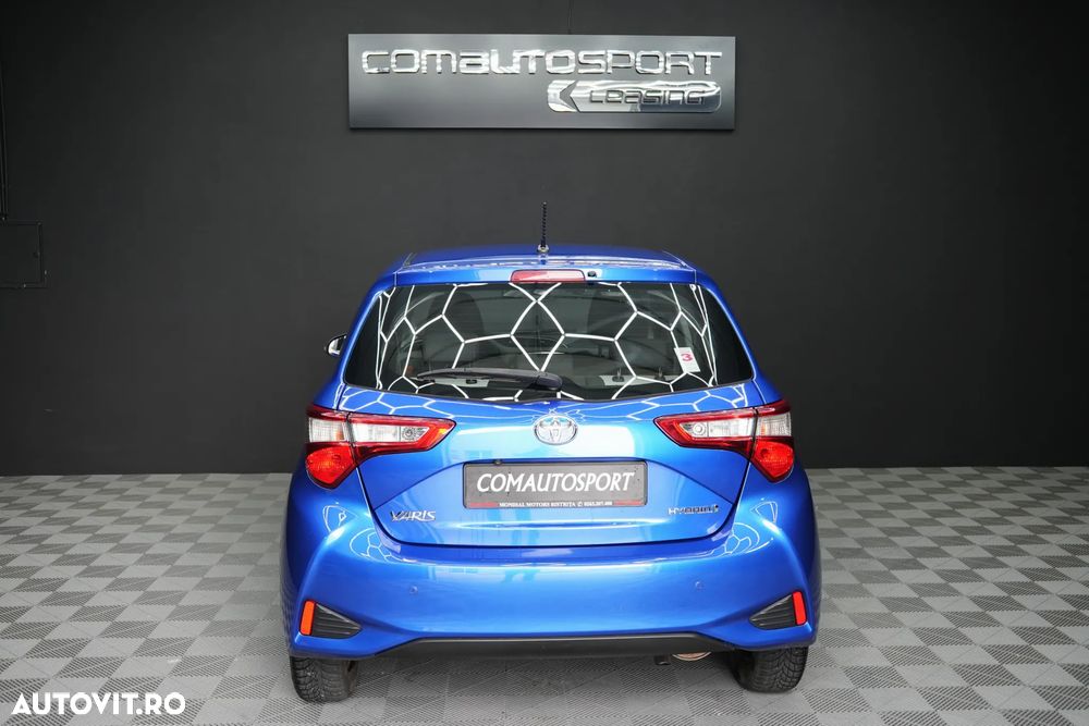 Toyota Yaris - 5