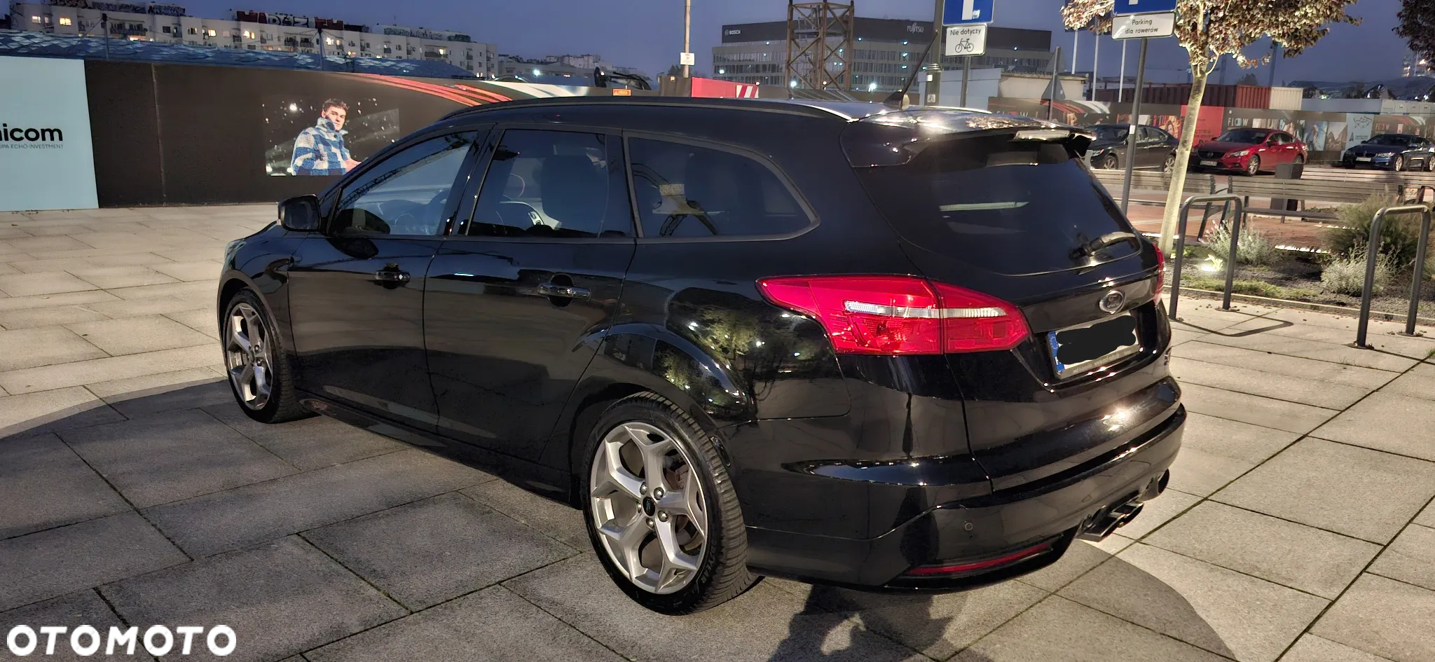 Ford Focus 2.0 EcoBoost ST - 14