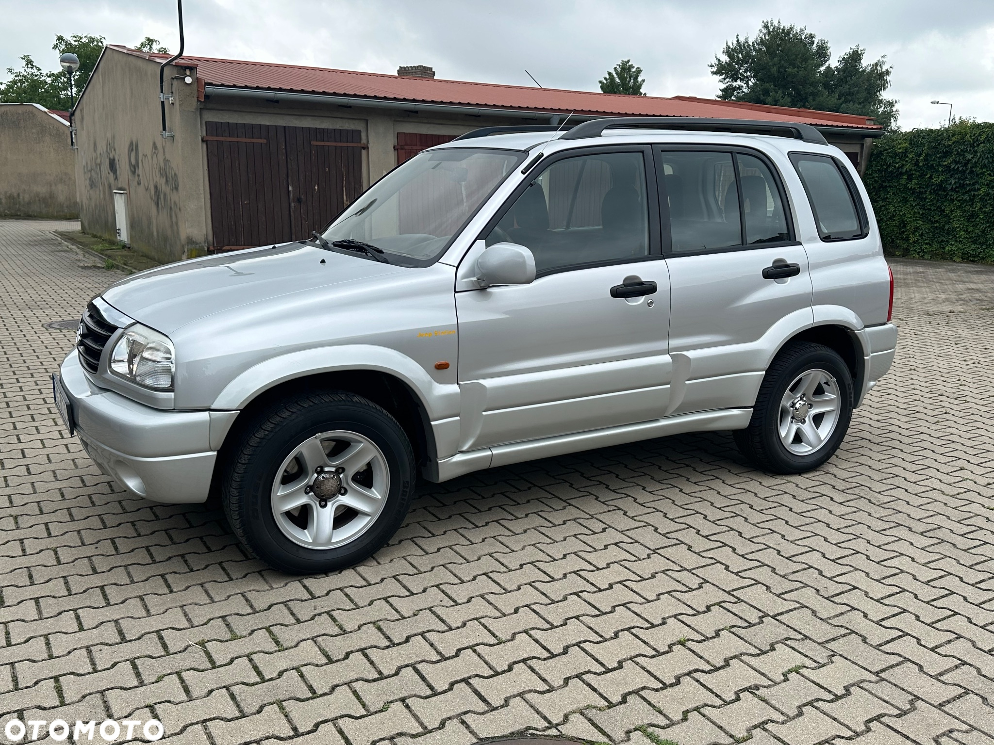 Suzuki Grand Vitara 2.0 Comfort Limited - 22