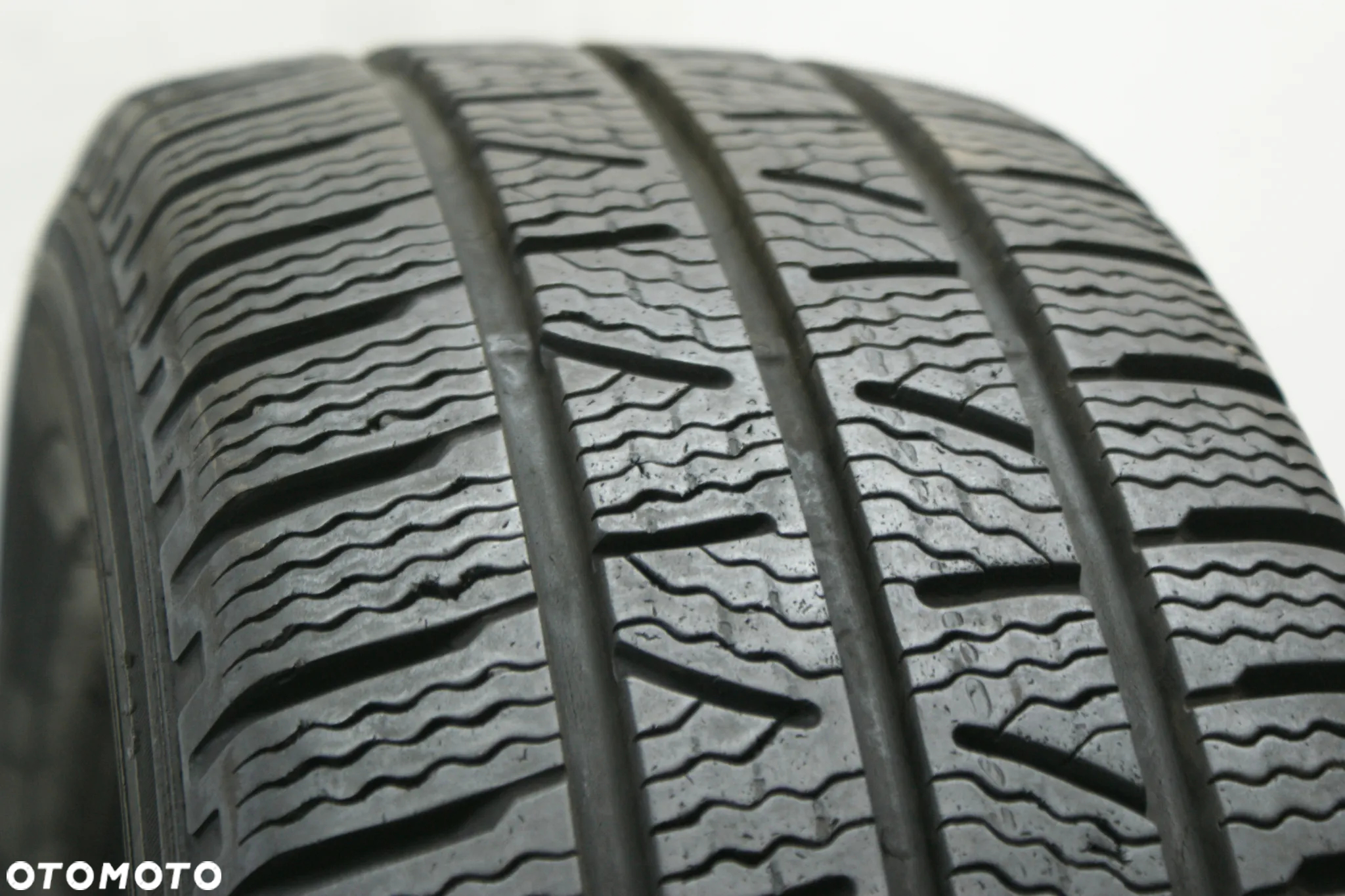 215/70R15C PIRELLI CARRIER WINTER , 8,5mm - 2