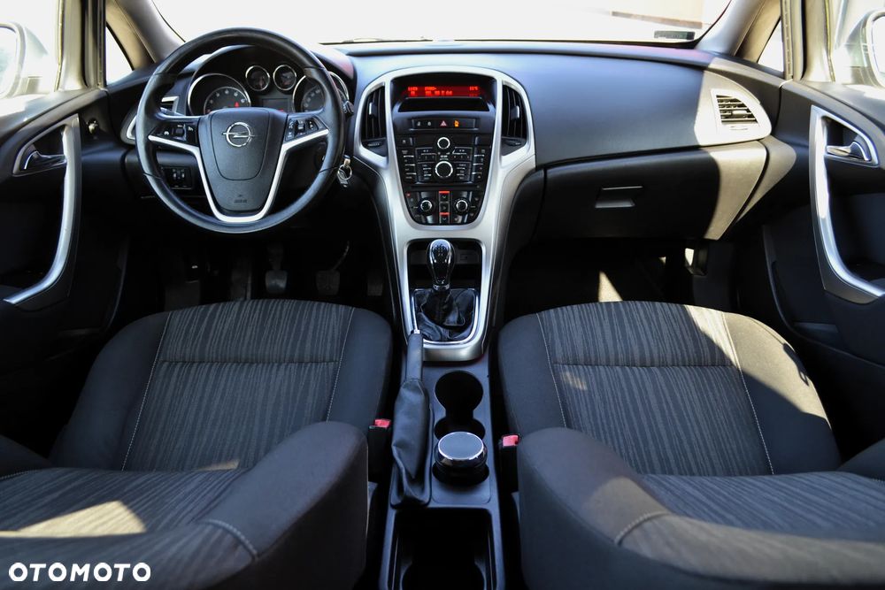 Opel Astra 1.4 Enjoy - 8