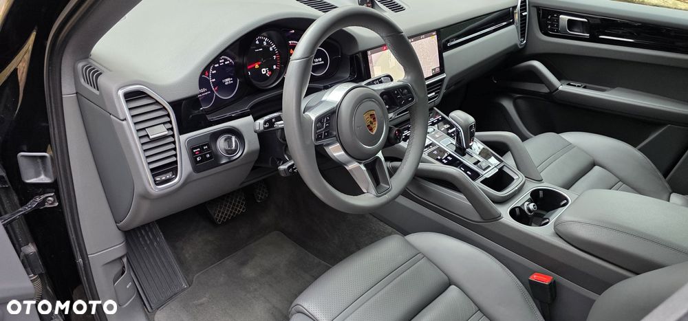 Porsche Cayenne Standard - 7
