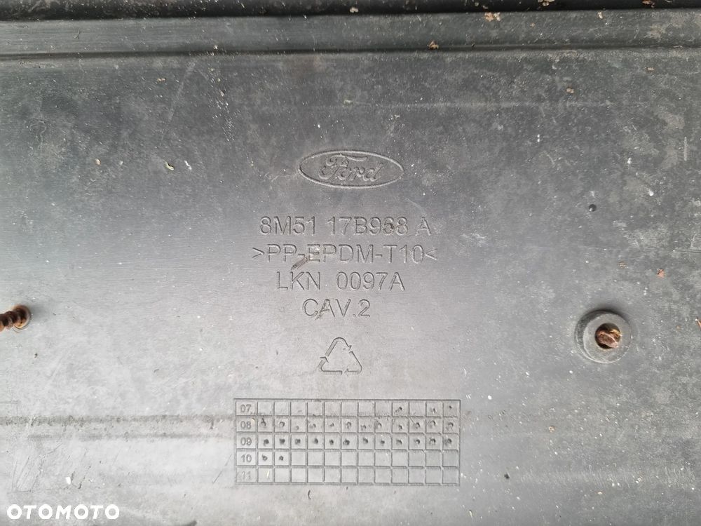 FORD FOCUS II MK2 07-11 2009 r. LIFT KOMBI kratka zderzaka przód * - 4