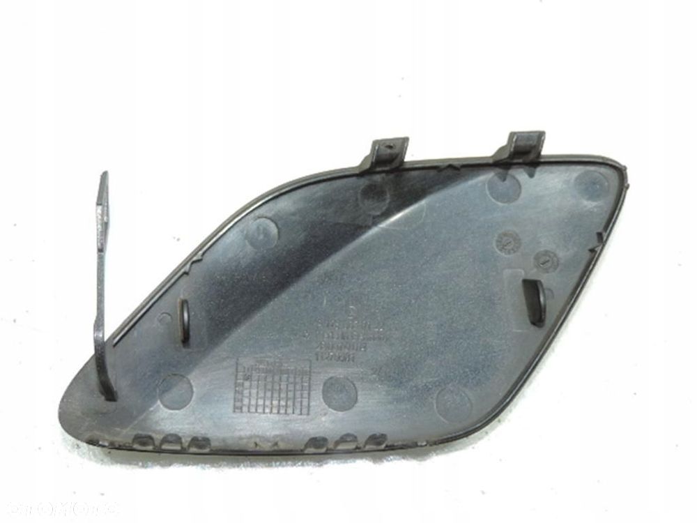 ZAŚLEPKA ZDERZAKA PRZÓD MERCEDES W176 - 5