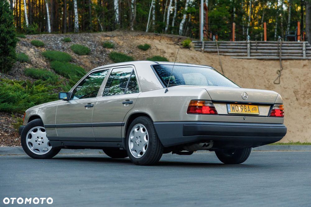 Mercedes-Benz W124 (1984-1993) - 3