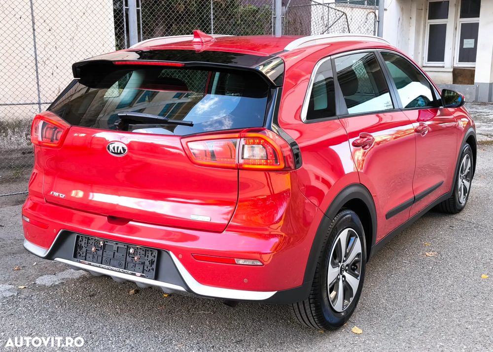 Kia Niro 1.6 GDI HEV 2WD OPF Aut. Vision - 17
