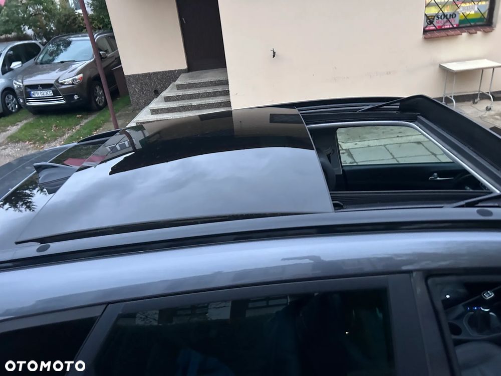 Hyundai Tucson 1.7 CRDI BlueDrive Style 2WD - 17