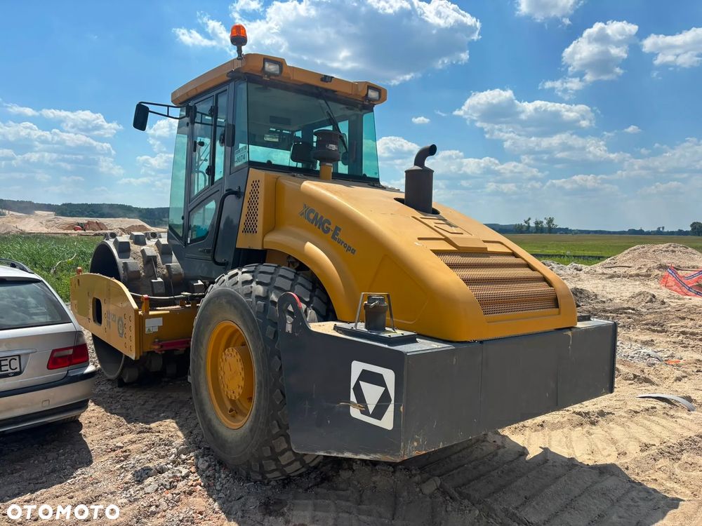 XCMG XS123PD Walec 13Ton gładki okołkowany płaszcz - 3