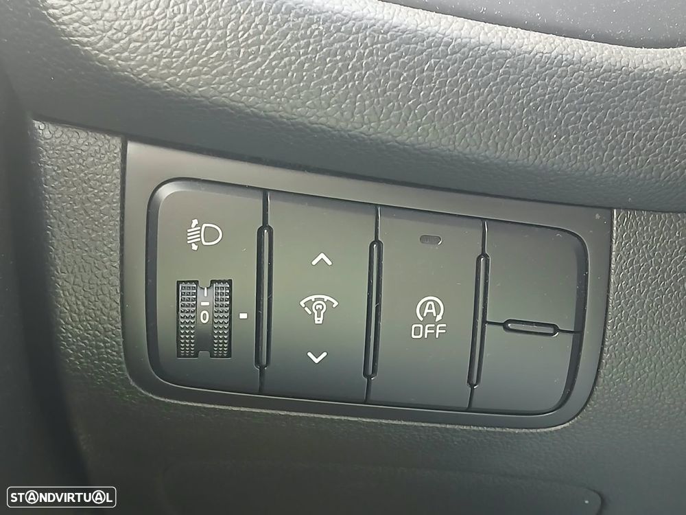 Kia Ceed 1.6 CRDi Nav Line - 30