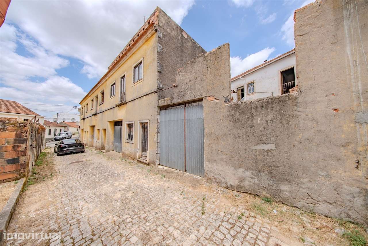 Duas moradias por 115.000 € em Mira de Aire - Grande imagem: 3/40
