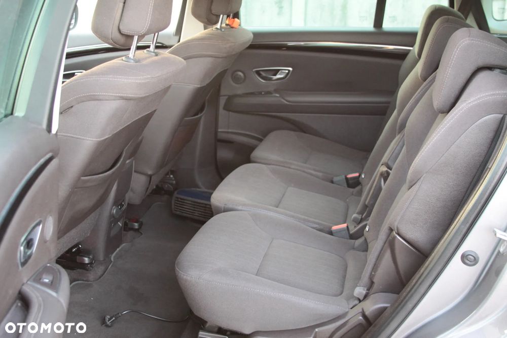 Renault Espace Energy dCi 130 Intens - 17