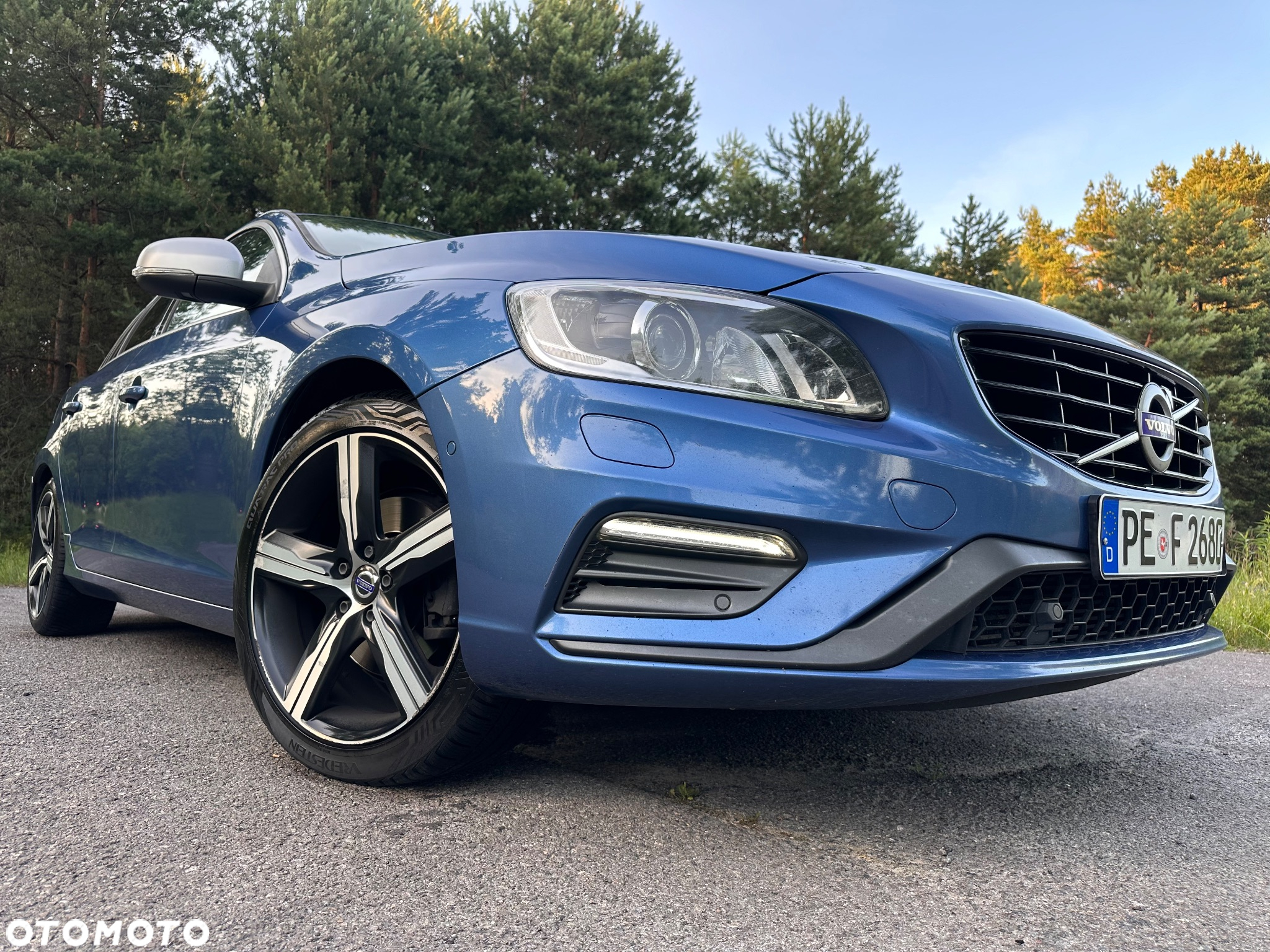 Volvo V60 D4 Drive-E R-Design Momentum - 8