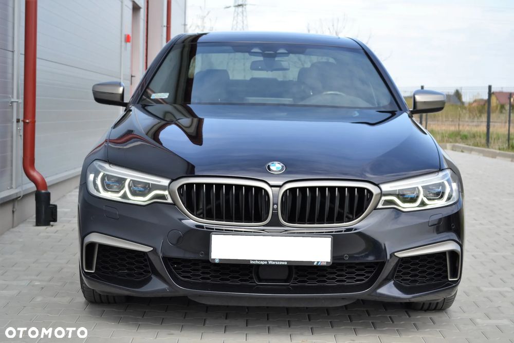 BMW Seria 5 M550i xDrive sport - 7