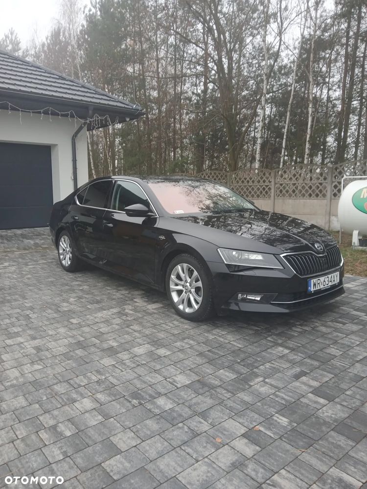Skoda Superb 2.0 TDI DSG L&K - 6