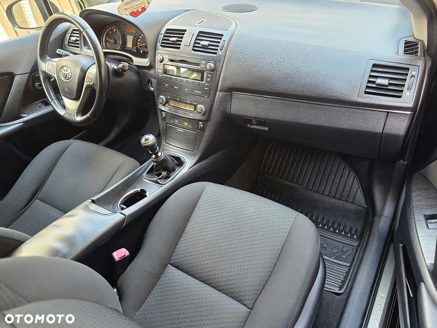 Toyota Avensis 2.0 D-4D Platinium - 19