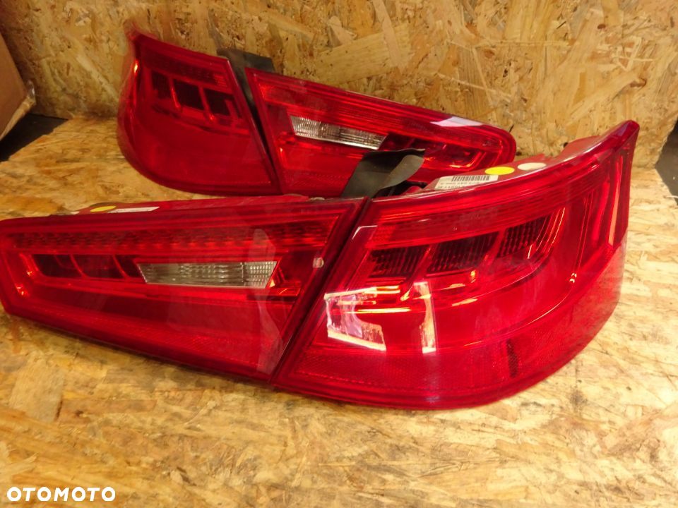 lampy tyl  prawa lewa led audi a3 8V hb 3D komplet - 2